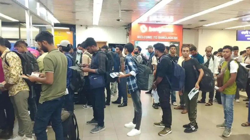 কম্বোডিয়ায় সাইবার স্ক্যামের ফাঁদ: জুন মাসে ফিরলেন ৫৮৩ বাংলাদেশি