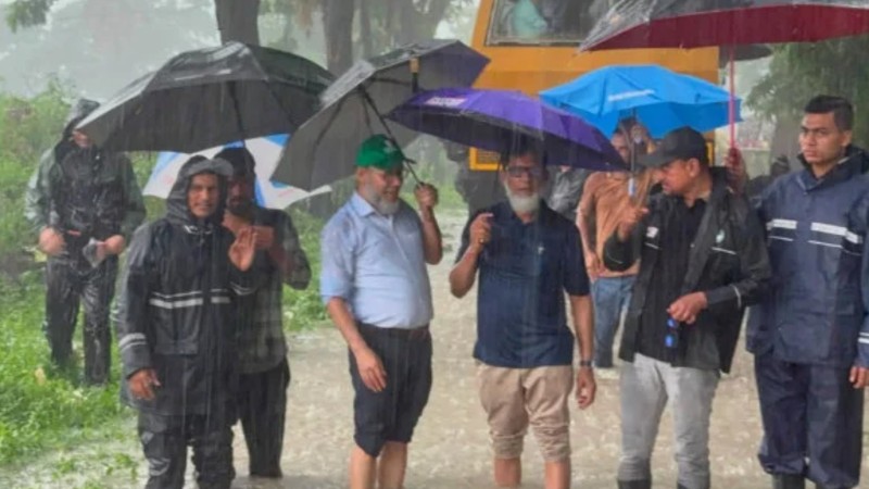 চট্টগ্রাম–দোহাজারী রেলপথ ৫ ফুট উঁচুকরণের উদ্যোগ: দুর্যোগ মোকাবিলায় প্রধানমন্ত্রীর ১০ নির্দেশনা
